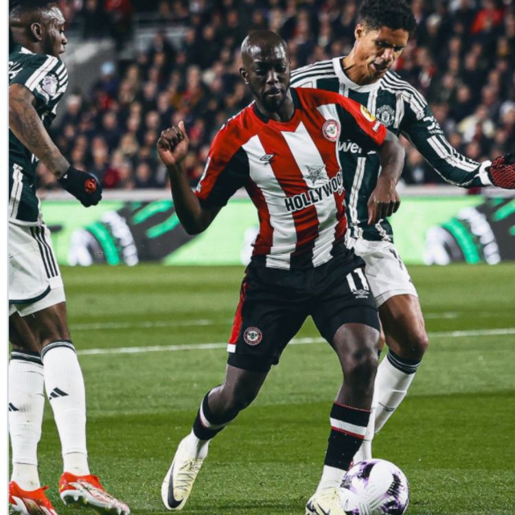 cover art for Brentford 1 Manchester United 1 - Post-Match Podcast From the Stands