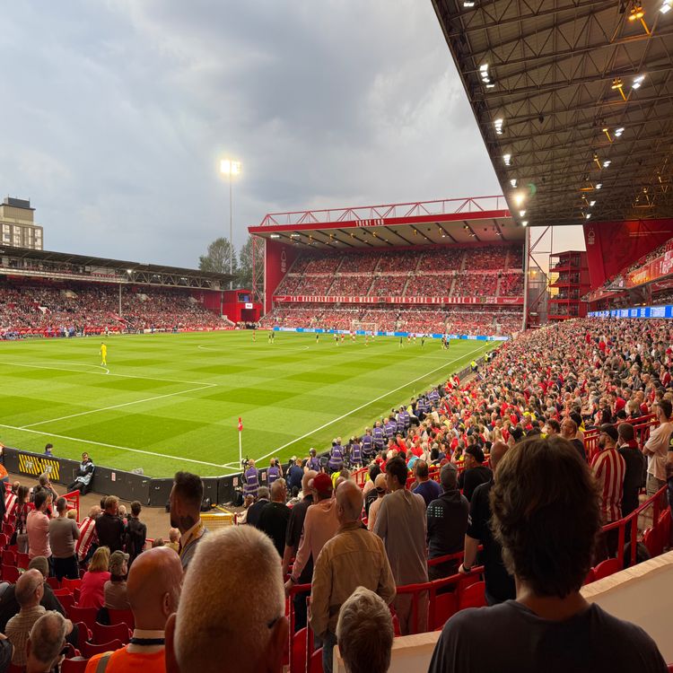 cover art for Forest 0 Brentford 2 - Bees Sting Champions League Wannaabees 