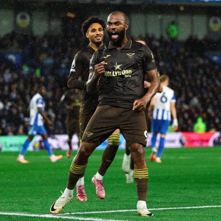 cover art for Brighton 2 Brentford 1 – Post-Match Podcast From The Stands