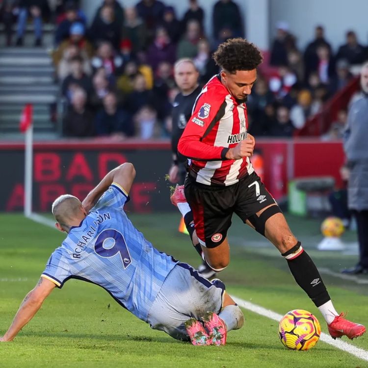 cover art for Bring On The Tottenham. The Big New Year’s Day Clash | Brentford v Spurs Preview Podcast