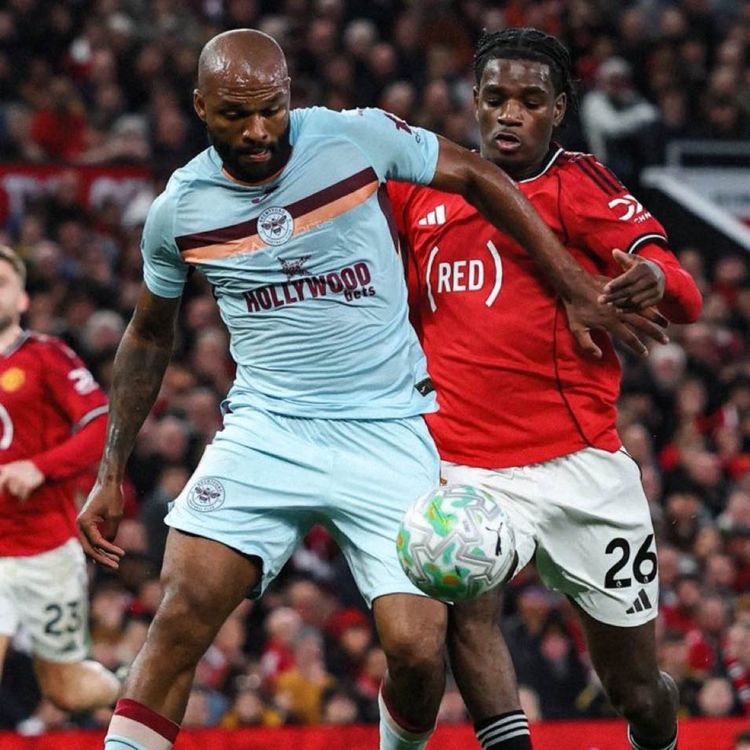 cover art for Manchester United 2 Brentford 1 - Post-Match Podcast From The Stands