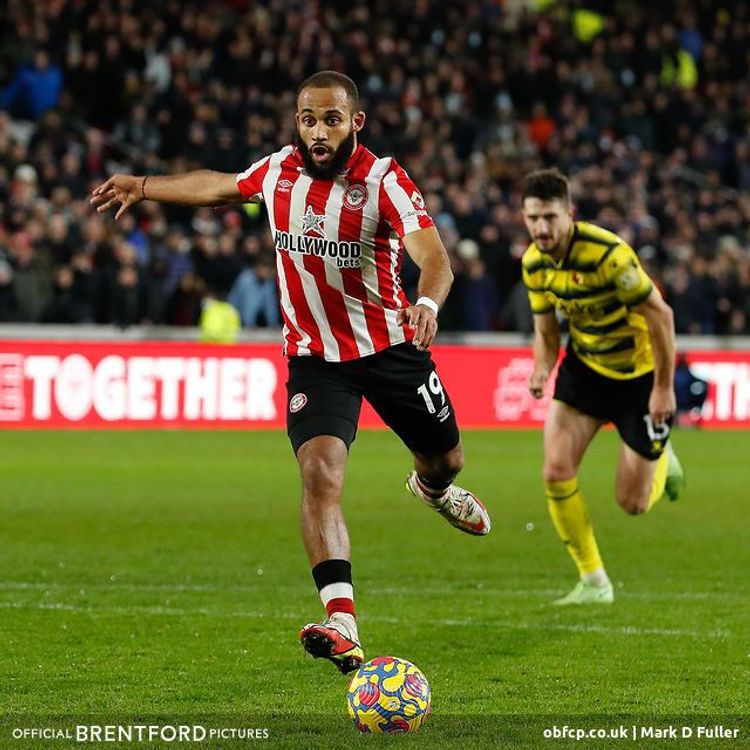 cover art for 821: Last Minute Winner Sinks Watford at Brentford - Beesotted Weekend Review