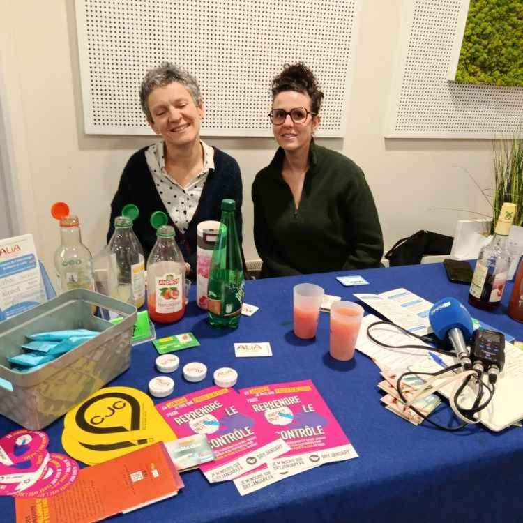 cover art for LE MICRO EN MAIN : ALiA : un accompagnement en addictologie sur l’ensemble du Maine-et-Loire