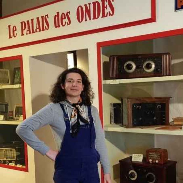 cover art for LE MICRO EN MAIN : Voyage dans le temps à Doué-la-Fontaine