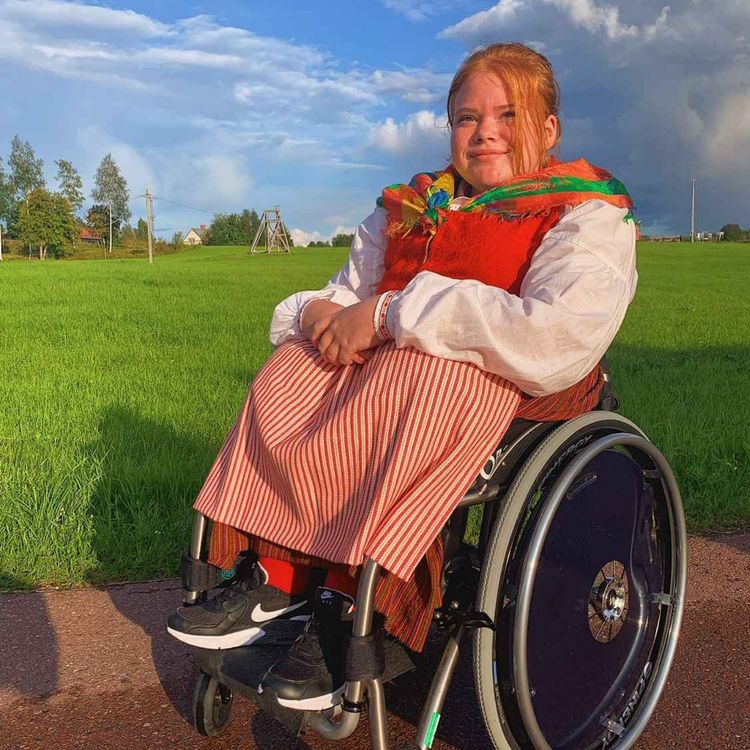 cover art for Alma abrahamsson