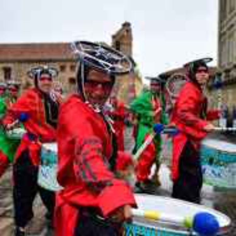 cover art for #PensarLaEscena: El Salón como Asamblea de Mundos Posibles