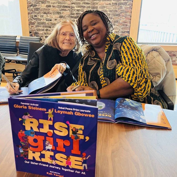 cover art for Gloria Steinem & Leymah Gbowee Extraordinary Friendship In A Picture Book