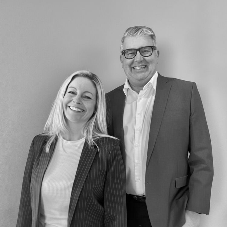 cover art for Orwak söker Plant Director