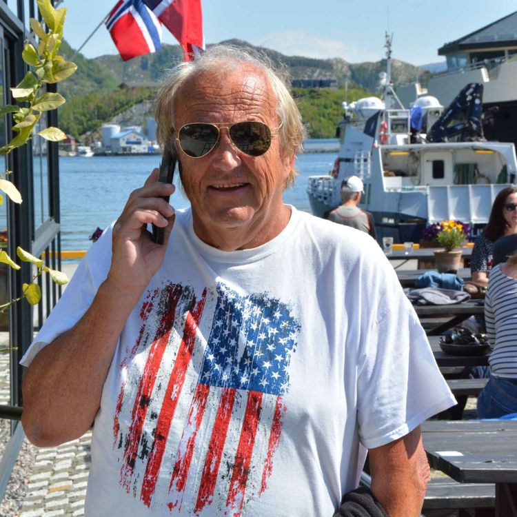 cover art for Sommarpodden: Helge Hjelle