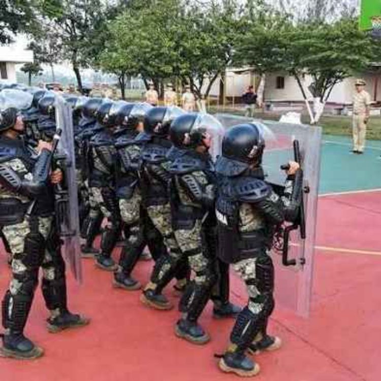 cover art for “Se gradúa” fuerza antimotines de la Marina ¿ante posibles protestas, se usará en el mundial de futbol?