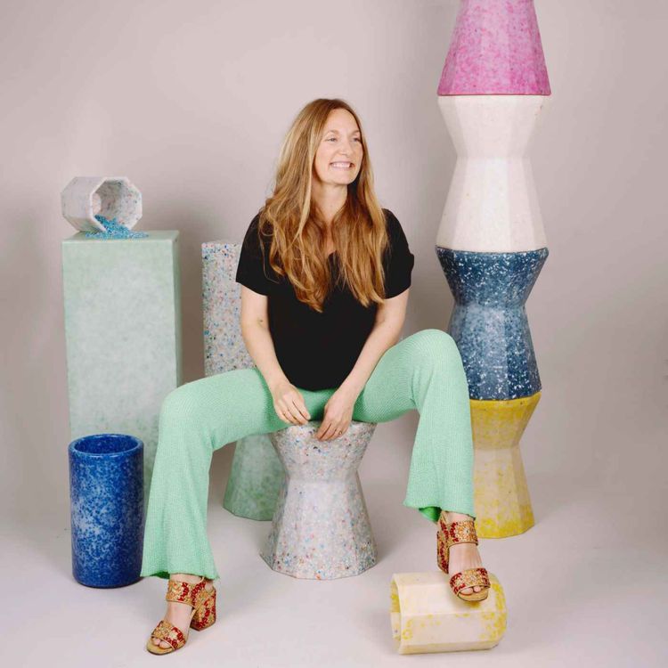 cover art for SMALLrevolution - "Som lille virksomhed var det eddermame en mavepuster!"