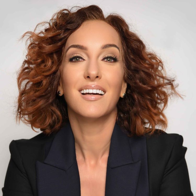 cover art for Helping executives live a focused and fulfilling life