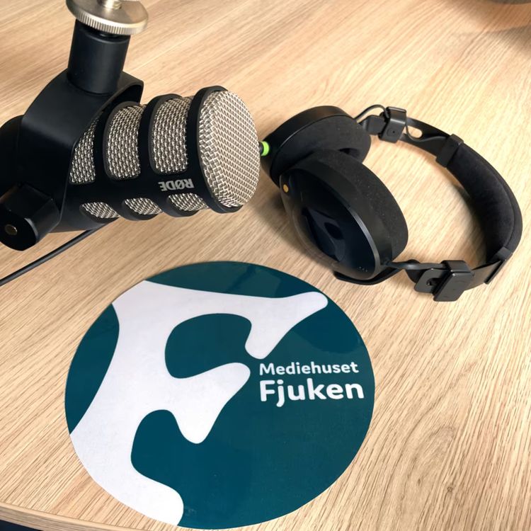 cover art for Fjukpodden - Episode 137: Tran, mumling, dagbok og tannhelse