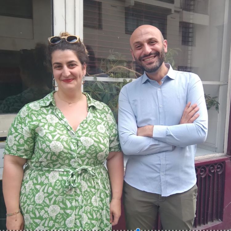 cover art for Dialogues#10: Nour Cadour-Mohamed Najem, souffler sur les frontières.