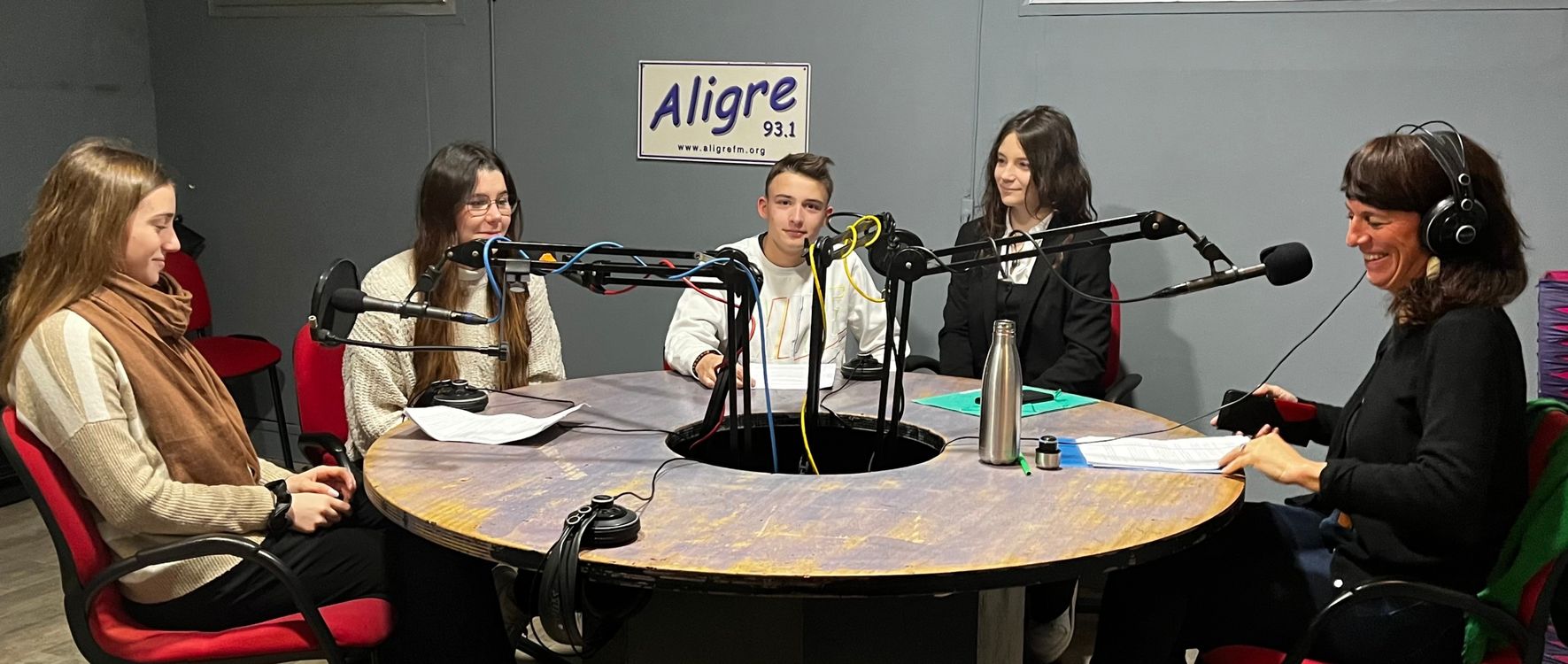 cover art for Dialogues #19: Dialogues 20 janvier 2024 :Solidarité avec le Népal: l'association humaniterre