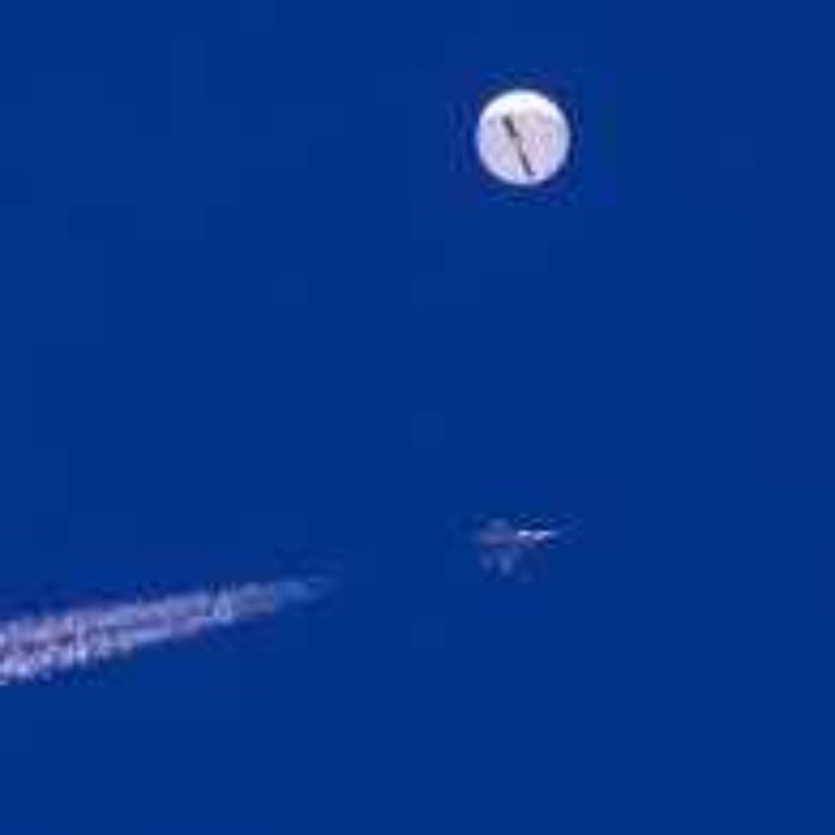 cover art for La agenda 2030 y la supuesta invasión OVNI