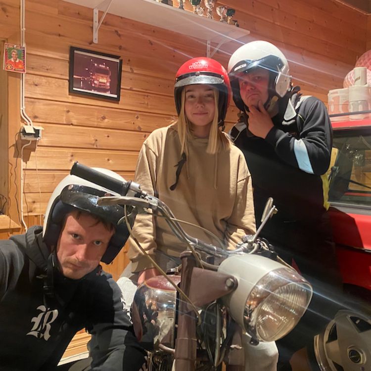 cover art for Labanpodden Episode 46 - Med Juni Mostue