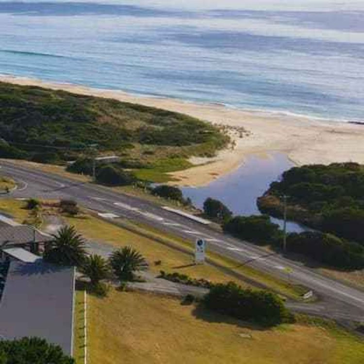 cover art for EP43: Murdered and Missing in Tasmania.