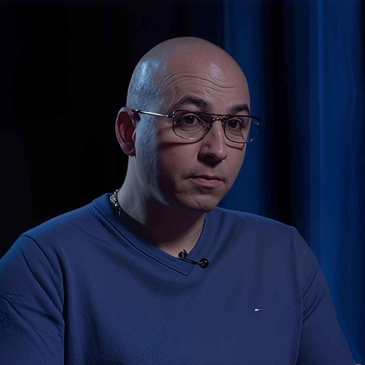 cover art for LES SECRETS D'UN NETTOYEUR DE SCÈNE DE CRIME