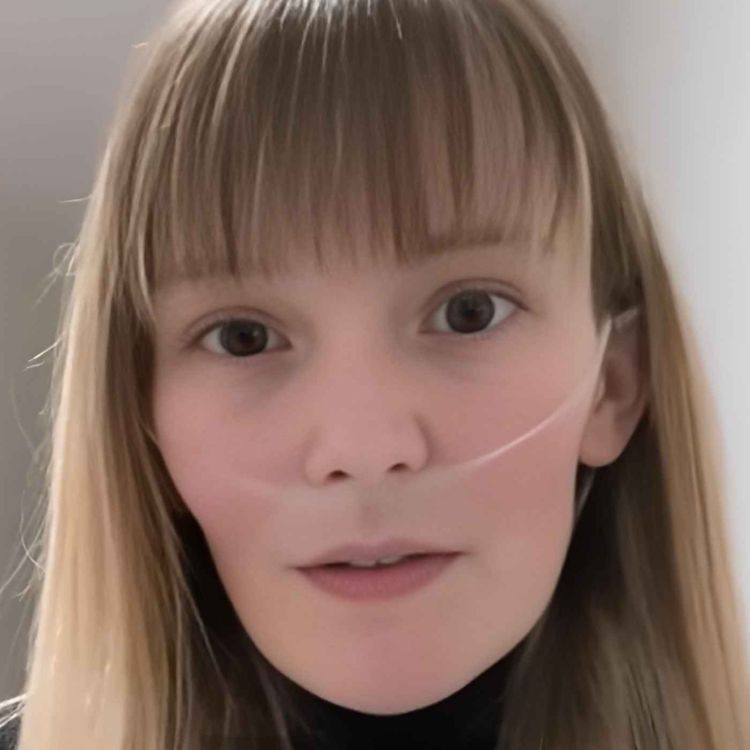 cover art for ELLE EST ATTEINTE DE LA MUCOVISCIDOSE DEPUIS L'ÂGE DE 1 AN.