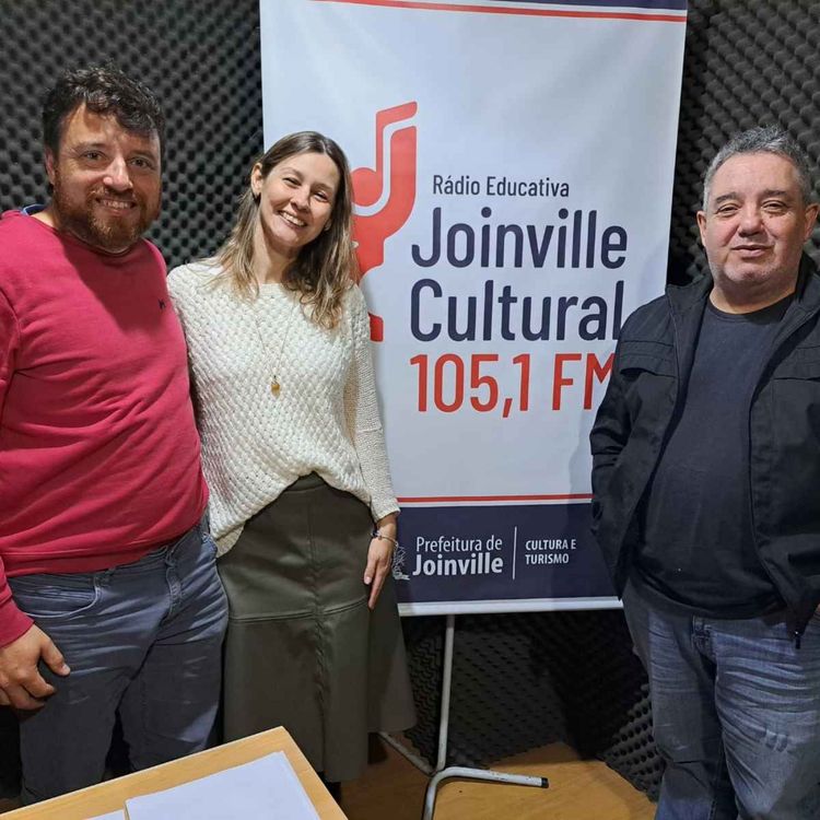 cover art for PAPO EM DIA - Dia do Folclore com Professora Doutora Luana Gusso