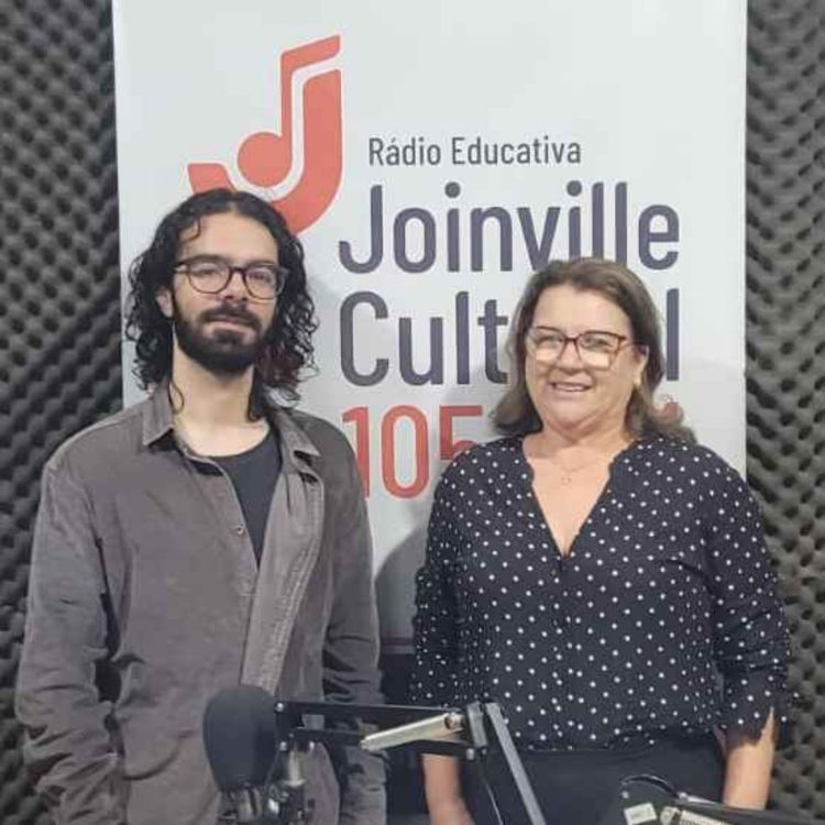 cover art for PAPO EM DIA - Claudia Gabardo apresenta o Sarau Univille