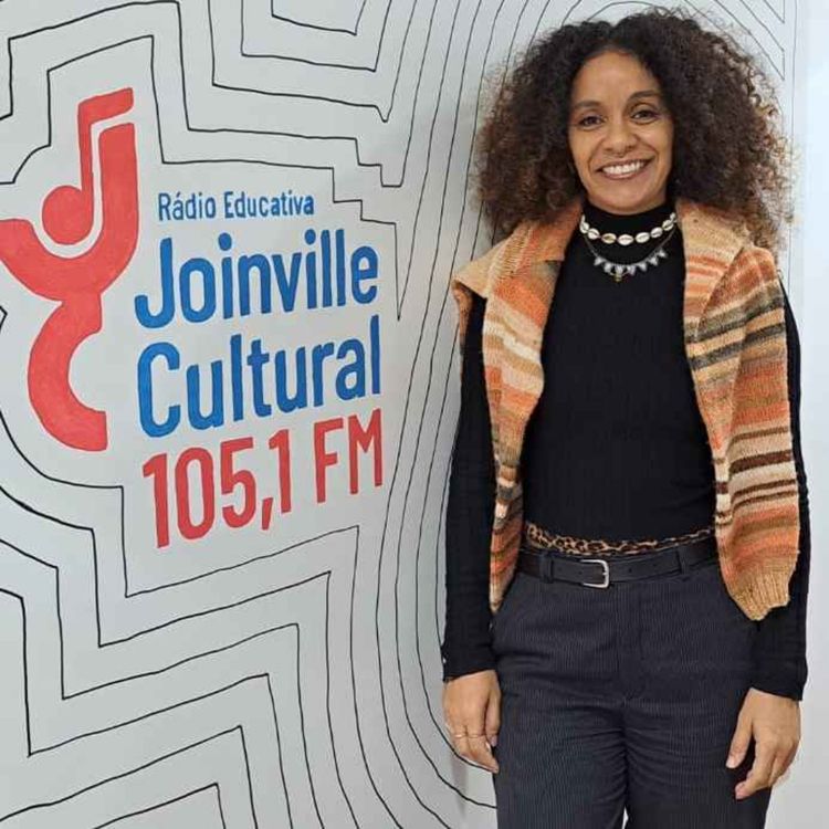 cover art for PAPO EM DIA - Programação Especial do Baque Mulher Joinville - Coordenadora do Projeto, Clarice Acordi
