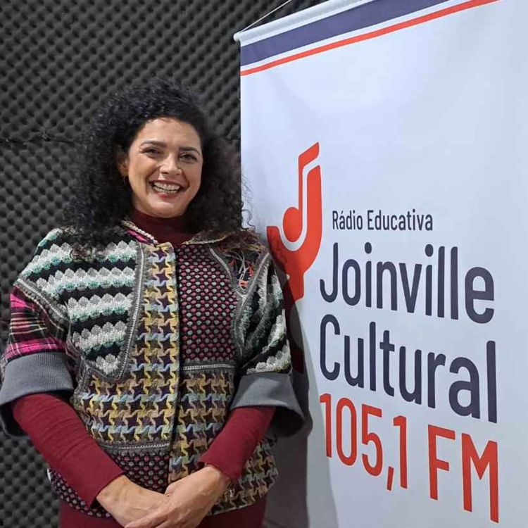 cover art for PAPO EM DIA - Galeria 33 recebe a pré-estreia do documentário "Joinville de Toda Nossa Infância" - Katiana Machado