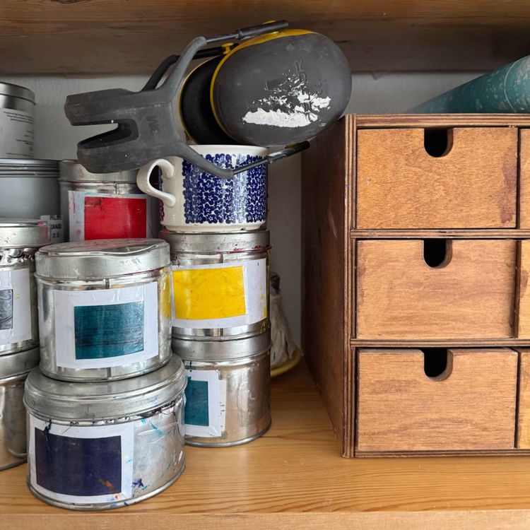 cover art for The voice of the material – with Suvi Sysi 