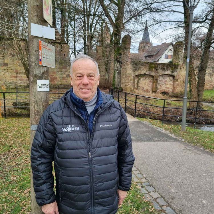 cover art for Spécial traversée : l’histoire du rectangle rouge