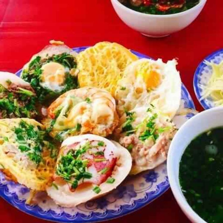 cover art for Bánh căn Nha Trang - Hương vị đặc trưng của vùng biển miền Trung