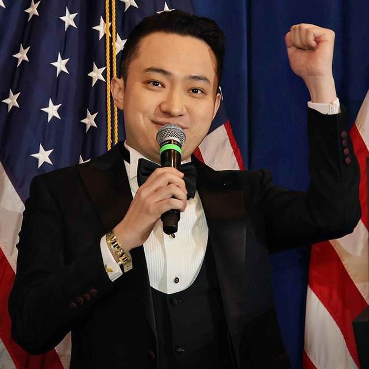 cover art for Who is the tech billionaire cosying up to Donald Trump? 