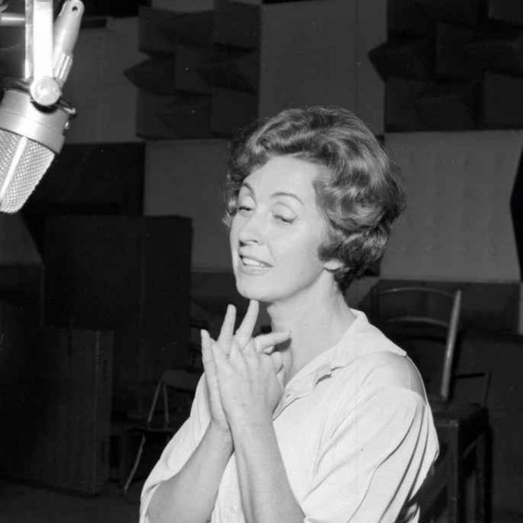 cover art for Les Bobines le Podcast : DD alias Danielle Darrieux avec Pierre Murat