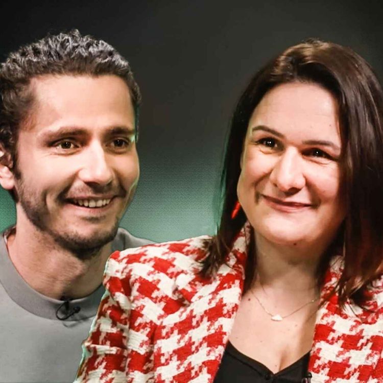 cover art for PROFILEUSE: SES TECHNIQUES POUR DÉCRYPTER UN HUMAIN EN QUELQUES SECONDES (Psychologie, hypnose...)