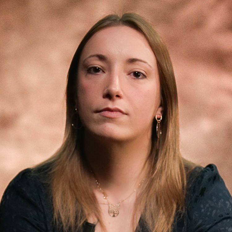 cover art for SON PÈRE MET FIN À SES JOURS PARCE QUE SA MÈRE TOMBE AMOUREUSE D’UN BROUTEUR !