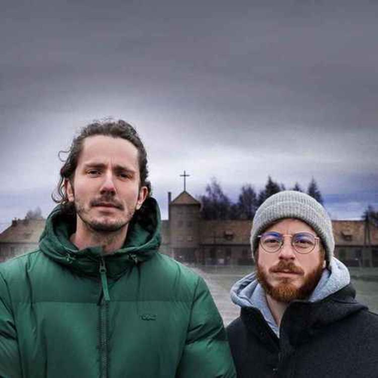 cover art for [REDIFF] DOCUMENTAIRE - 24H À AUSCHWITZ : DEUX RESCAPÉES RACONTENT EN DÉTAIL L'ENFER VÉCU (avec CYRILmp4)