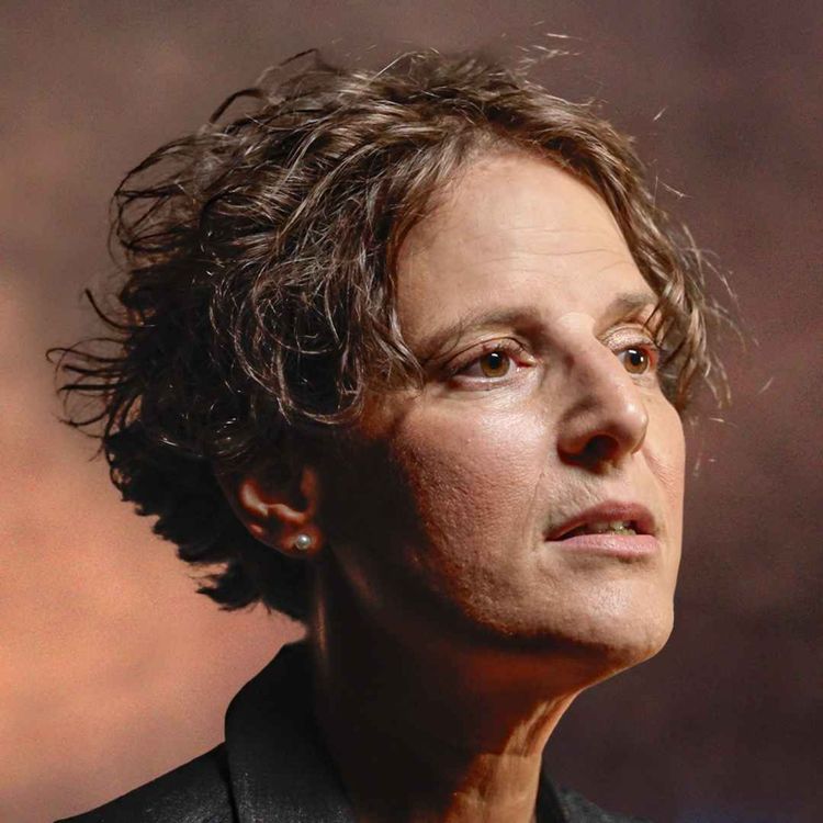 cover art for ELLE A CHANGÉ DE SEXE DEUX FOIS ! FEMME DEVENUE HOMME, ELLE REDEVIENT FEMME