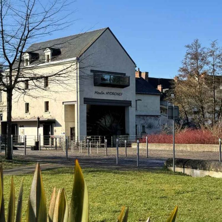 cover art for Longué-Jumelles. Plusieurs rendez-vous programmés - Frédéric Mortier - lundi 7 avril 2025