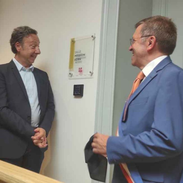 cover art for Baugé-en-Anjou. Le tribunal transformé en Maison du Citoyen Connecté - Philippe Chalopin - mardi 15 juillet 2025