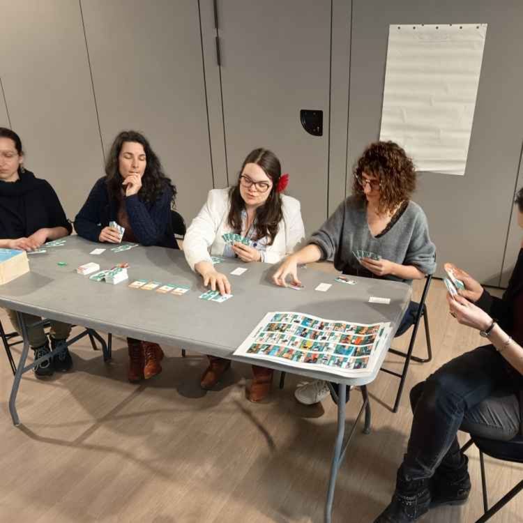 cover art for Saumur. Un jeu de société pour promouvoir les mobilités douces - Mélissa Duval - vendredi 20 février 2026