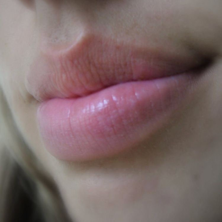 cover art for Lip (gagiipidoon) - Anishinaabe WOTD