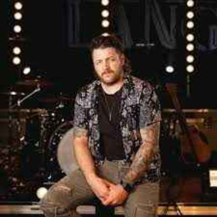 cover art for Entrevue : Matt Lang donne le coup d'envoie à Festivent