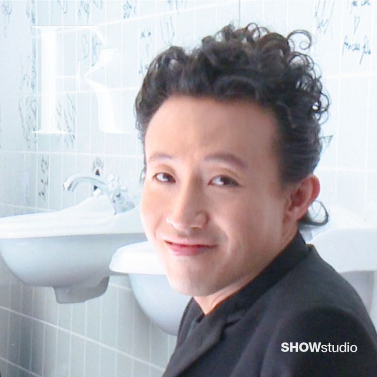 cover art for S03 E05: Robert Wun - Designer