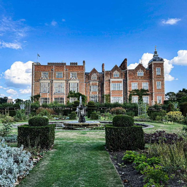 cover art for Visit Blighty: Hatfield House 