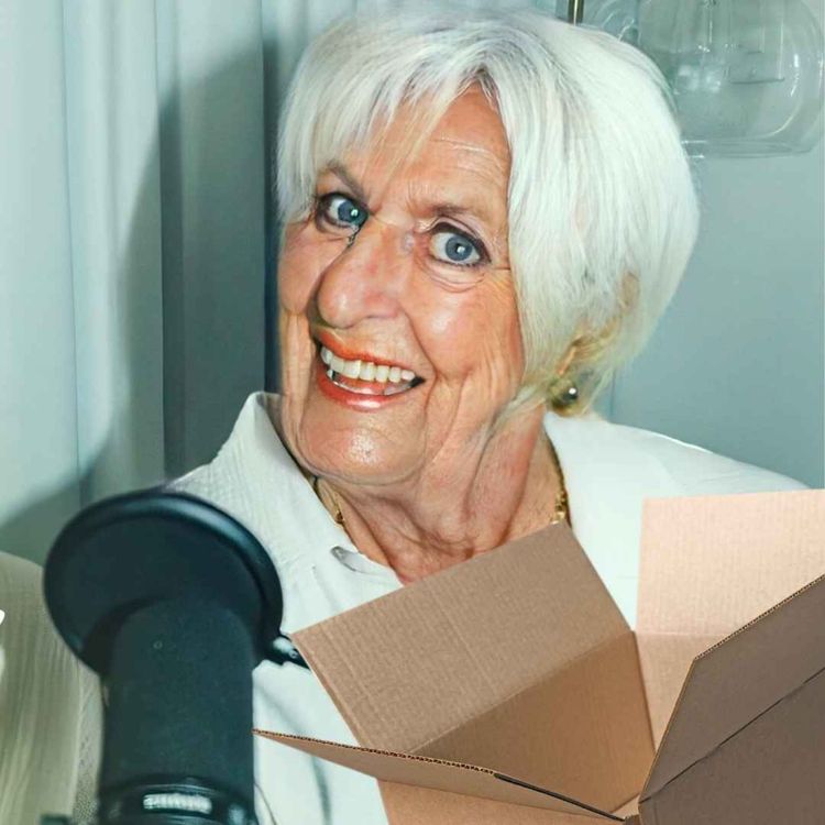 cover art for J'ai obligé ma grand-mère à déménager TOUTES mes choses...