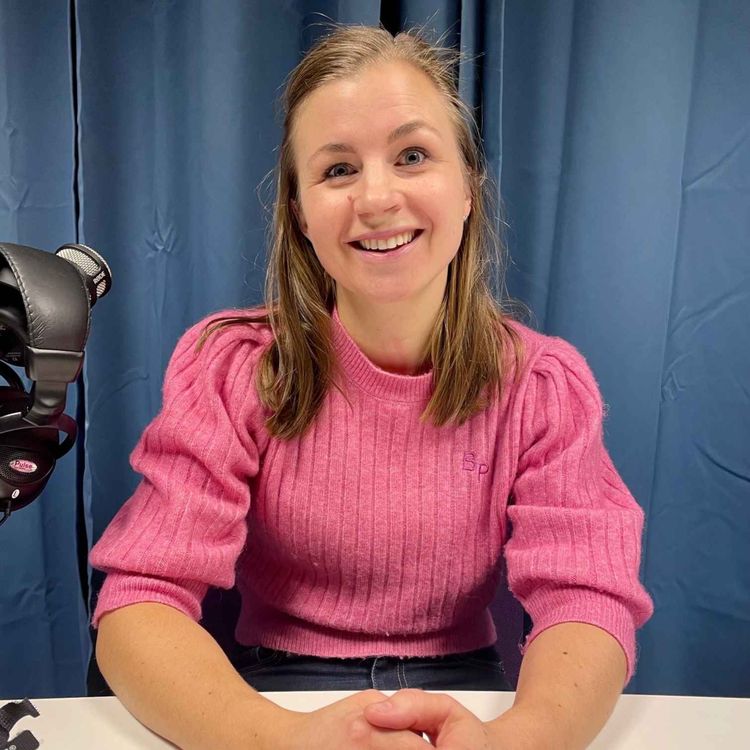 cover art for Slår et slag for kommunen: Cecilie Grøvlen Viken - saksbehandler på byggesak i Asker kommune