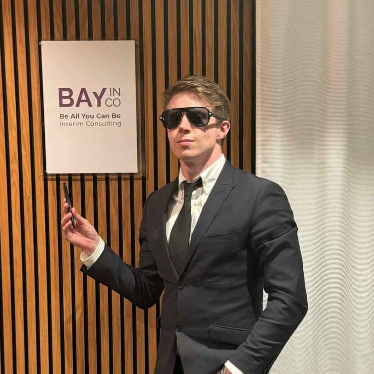 cover art for #17 - Agent intervjun - AI Anton - The Man In Black