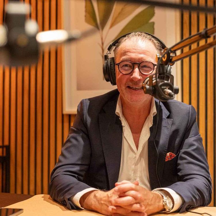 cover art for #28 - Philip Lundahl - Möt mannen som går hem i alla läger