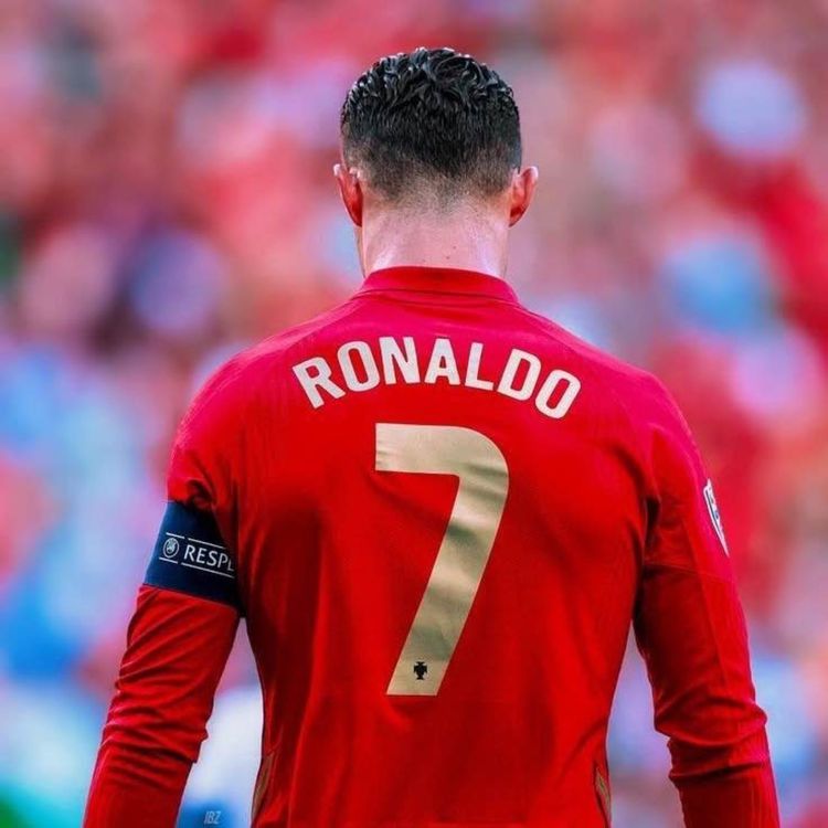 cover art for Pourquoi Cristiano Ronaldo porte le numéro 7 ?