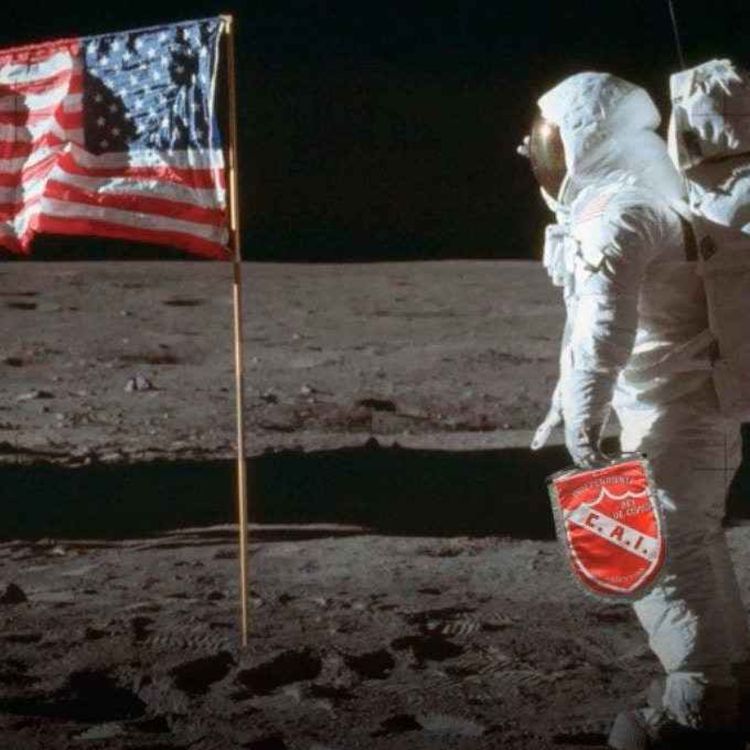 cover art for Un club est allé sur la lune 🌝